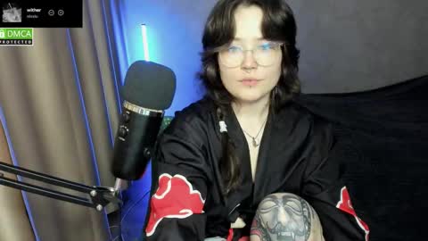 Red online show from 11.25.25