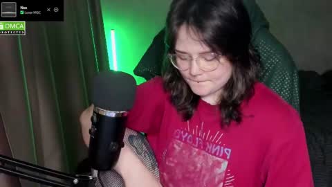 Red online show from 07.12.26