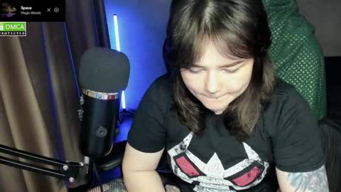 Red online show from 07.17.26