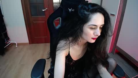 Helen online show from 05.20.26