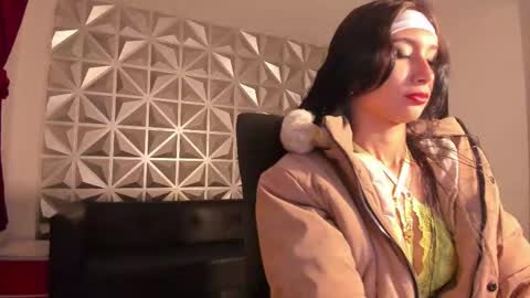 Hellen online show from 09.15.25