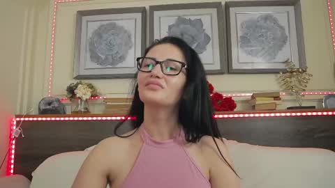    online show from 06.08.26