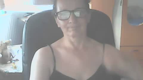 hellenmarie online show from 06.29.26
