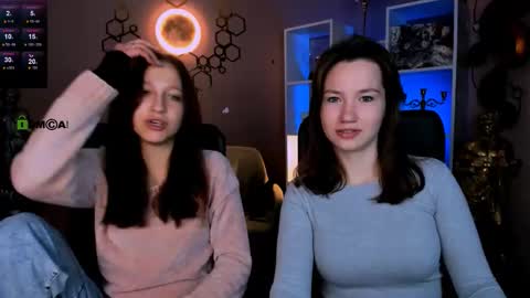 Helli online show from 11.23.25