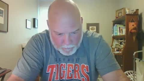 helloforfun111 online show from 10.07.25