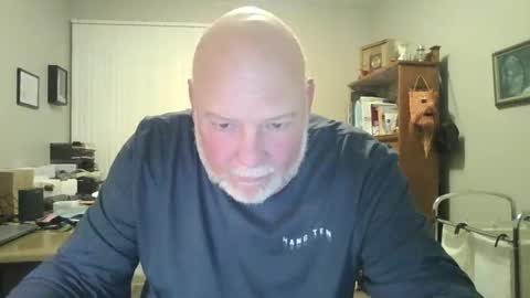 helloforfun111 online show from 10.28.25