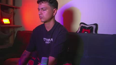 Owner of your wallet  online show from 12.29.24