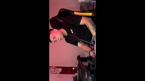 Star and Andy online show from 12.22.25