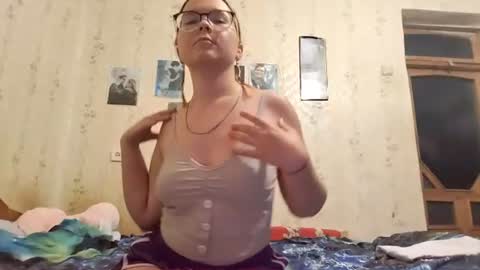 Leila online show from 07.28.26