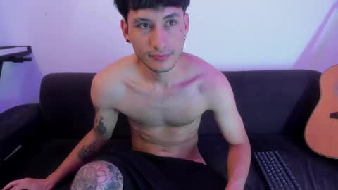 henrik_senn online show from 03.08.26