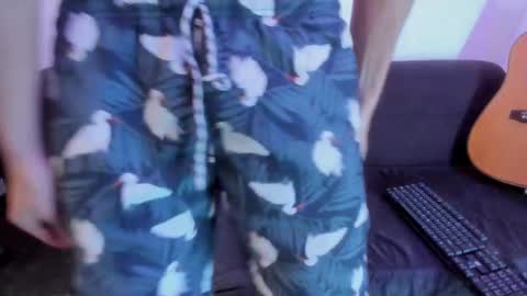 henrik_senn online show from 03.14.26