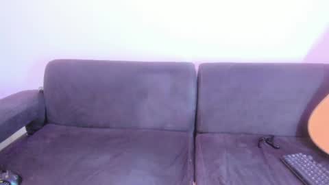 henrik_senn online show from 06.12.26