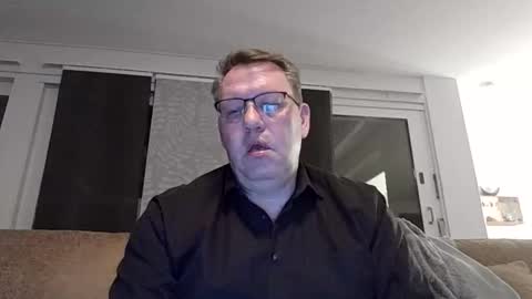 henrikrp1971 online show from 01.12.26