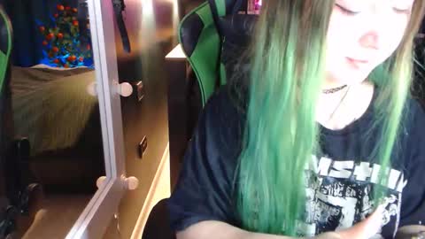 Snapshot of hentaishiing chatting on 11.03.25 Hentaishiing online show from 11.03.25