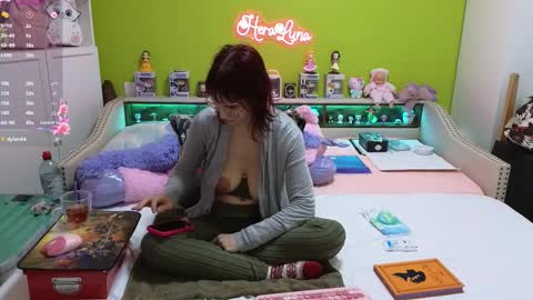 HeraLuna  online show from 02.03.26