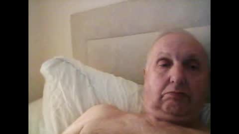 Snapshot of herdsman3 chatting on 02.15.25 herdsman3 online show from 02.15.25