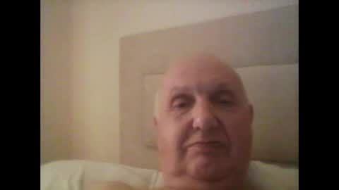 Snapshot of herdsman3 chatting on 12.20.25 herdsman3 online show from 12.20.25