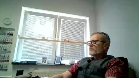hering76 online show from 06.08.26