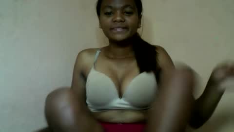 Snapshot of herisse01 chatting on 06.06.26 herisse01 online show from 06.06.26