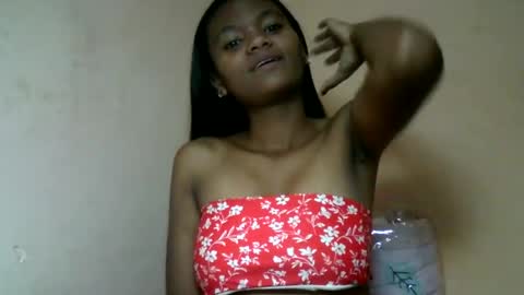 Snapshot of herisse01 chatting on 06.13.26 herisse01 online show from 06.13.26