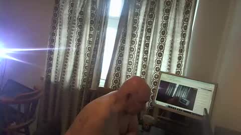 mature online show from 01.08.25