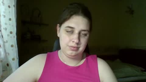 Snapshot of hess_luna_ chatting on 05.12.26 hess_luna_ online show from 05.12.26