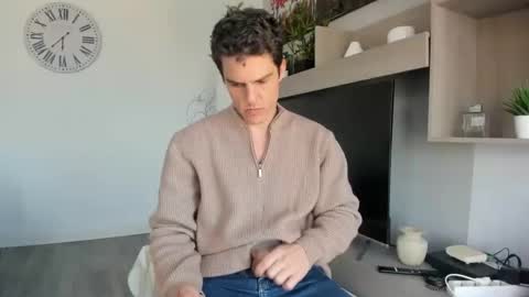 Snapshot of heterooli chatting on 02.15.25 heterooli online show from 02.15.25