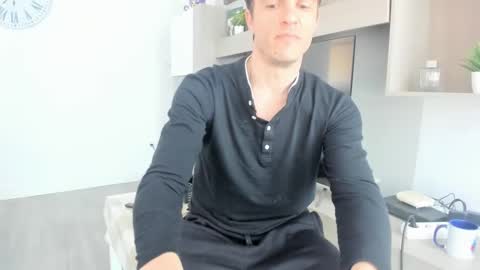 Snapshot of heterooli chatting on 02.17.25 heterooli online show from 02.17.25