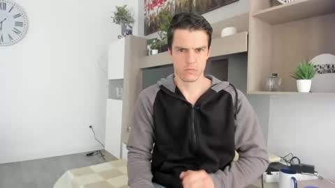 Snapshot of heterooli chatting on 02.18.25 heterooli online show from 02.18.25