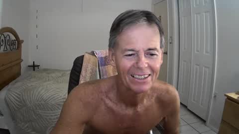 hewes1 online show from 10.30.25