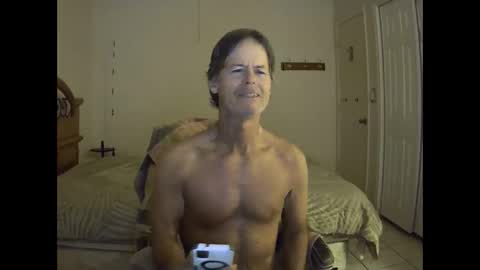 hewes1 online show from 02.12.26