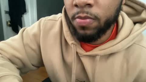 heyitsmao online show from 11.27.25