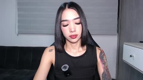 Laura online show from 06.02.26
