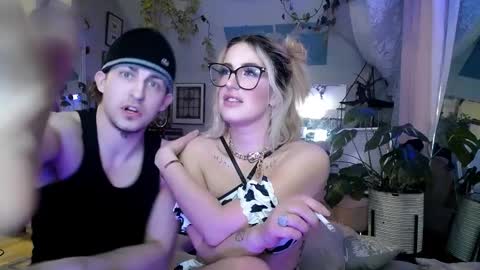 heysiriandstevejobs online show from 02.26.25