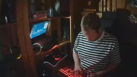 Snapshot of hharveyden chatting on 02.24.26 H Dawg online show from 02.24.26