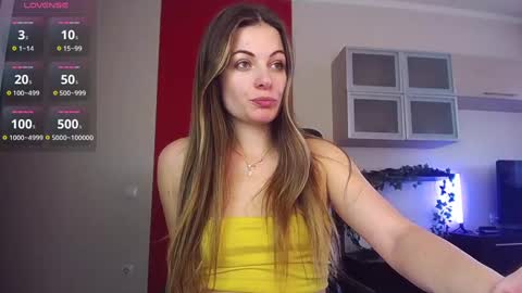 Lina online show from 03.10.25