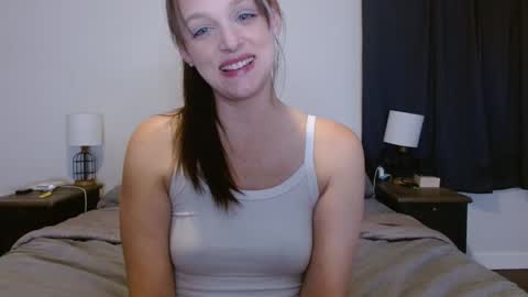 Snapshot of hi_cut_cutie chatting on 05.28.26 Paige online show from 05.28.26