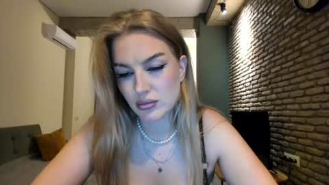 Hi lina online show from 06.14.26