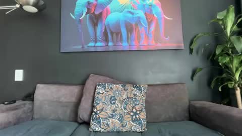 Terry and E online show from 04.19.26