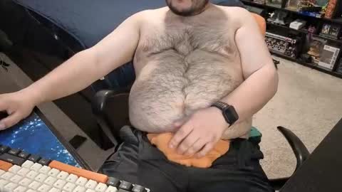 Snapshot of higuy527 chatting on 02.11.25 Joe online show from 02.11.25