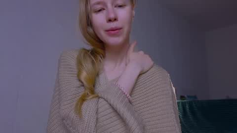 Chloe online show from 11.24.25