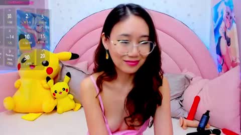 Hikori online show from 03.12.25