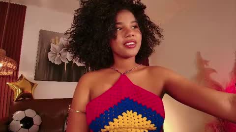 Snapshot of hilaryebony_ chatting on 06.23.26 - 29p online show from 06.23.26