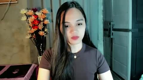 hilarymolly online show from 02.20.26