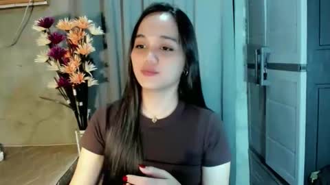 hilarymolly online show from 05.08.26