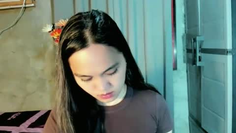 hilarymolly online show from 06.14.26