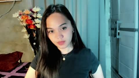 hilarymolly online show from 07.14.26