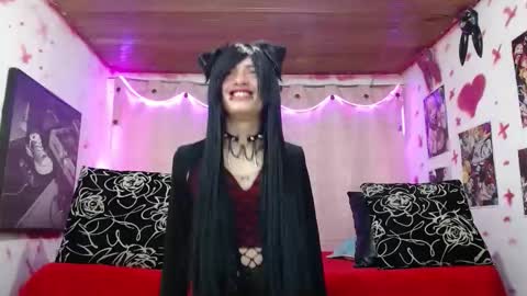 Snapshot of hinasha chatting on 05.04.26 Angel online show from 05.04.26