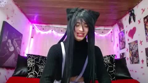 Snapshot of hinasha chatting on 05.08.26 Angel online show from 05.08.26