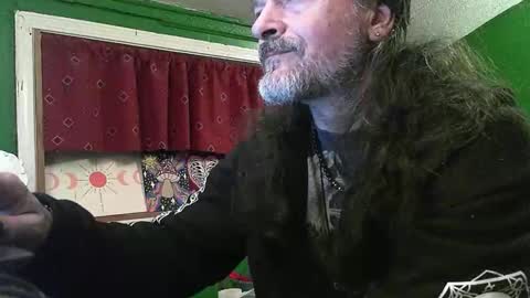 hippiedad333 online show from 04.21.26